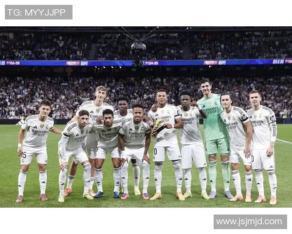 皇家马德里重返榜首：2-0战胜巴列卡诺，霸主地位再现！